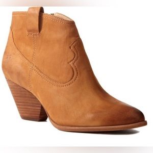 Frye Reina Bootie Size 9